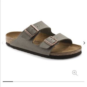 Birkenstock (Arizona) Color: Stone